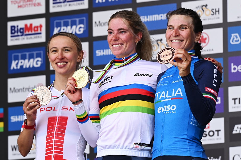 Elisa Longo Borghini wins bronze at the World Championships in...